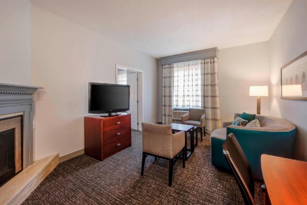 Courtyard by Marriott Raleigh Crabtree Valley image 14